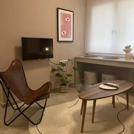 Aesthetic Central Studio * Θεσσαλονίκη