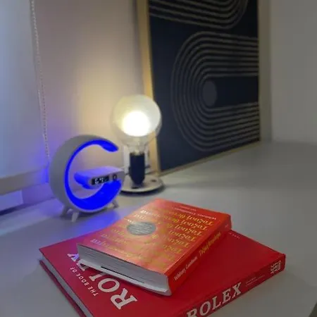 Διαμέρισμα Aesthetic Central Studio
